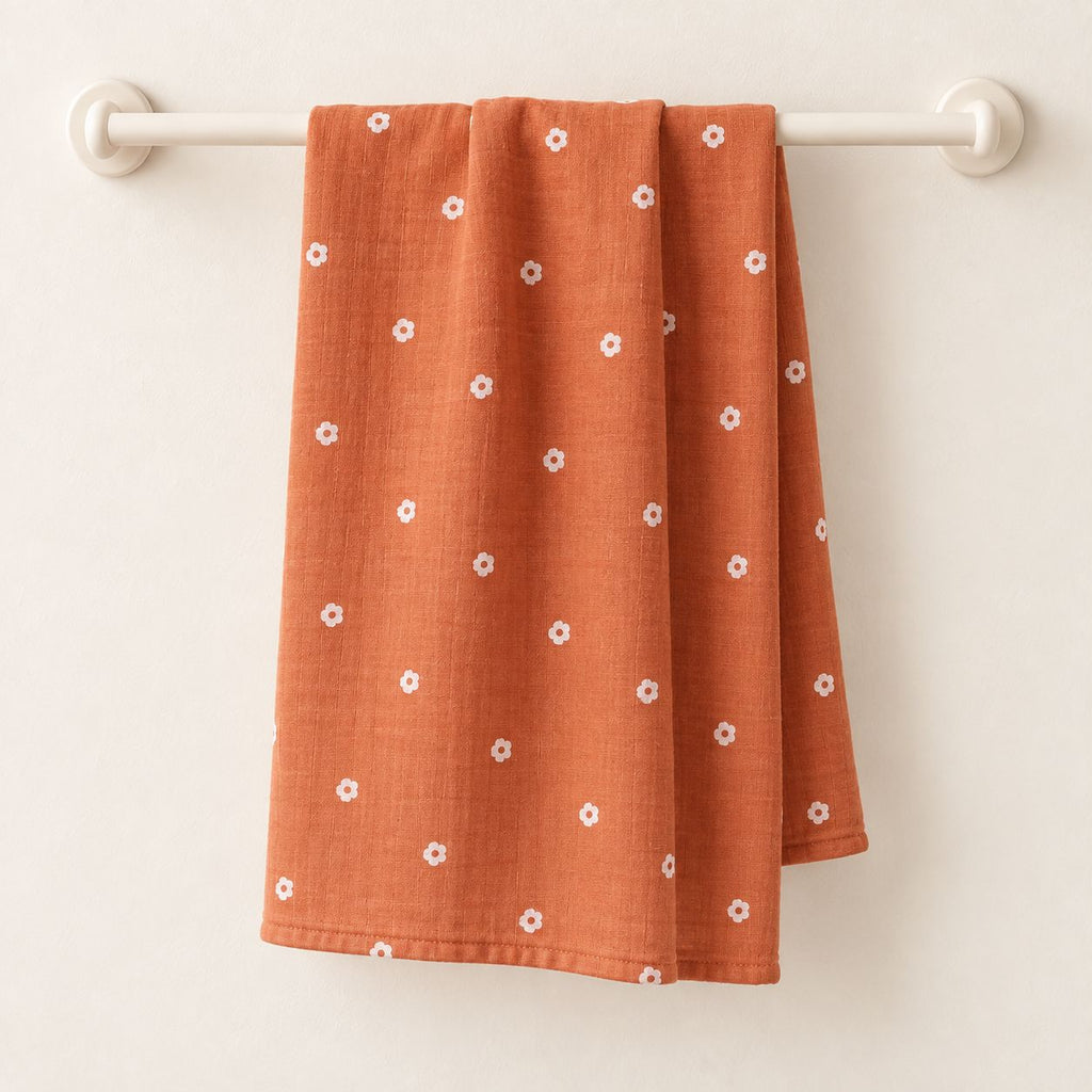 Cotton Muslin Baby Bath Towel 75x150 cm - Daisy Daze Print | Newborn & Infant